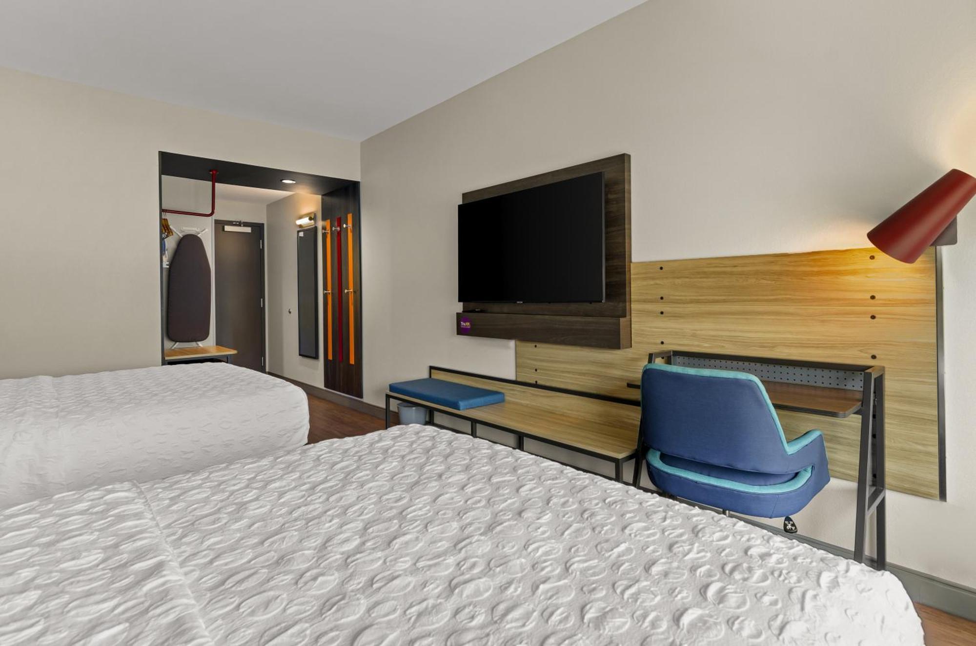 Tru By Hilton Christiansburg Hotel ภายนอก รูปภาพ